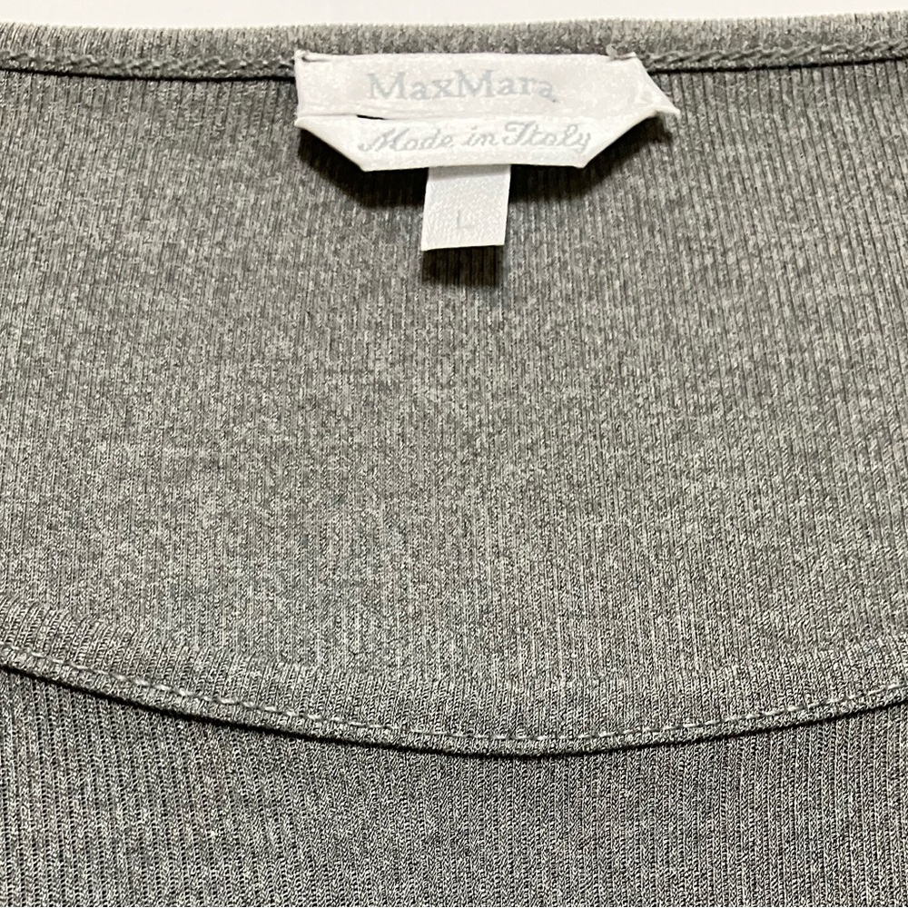 MaxMara Italy Rayon Blend Tee Size L - Picture 4 of 10